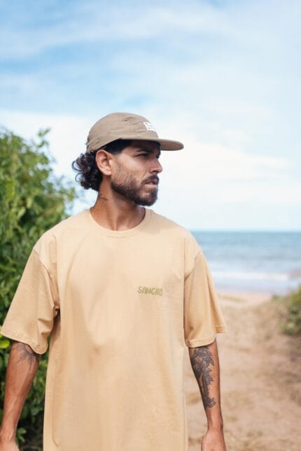 Camiseta Sanchô Lisa Bege